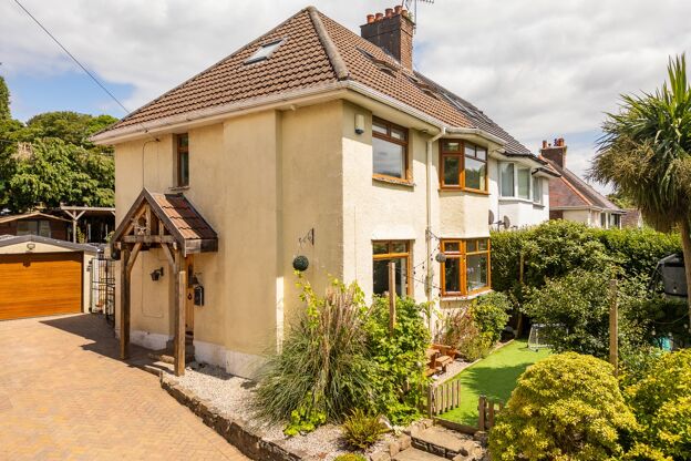 Bassaleg Road, Newport, NP20